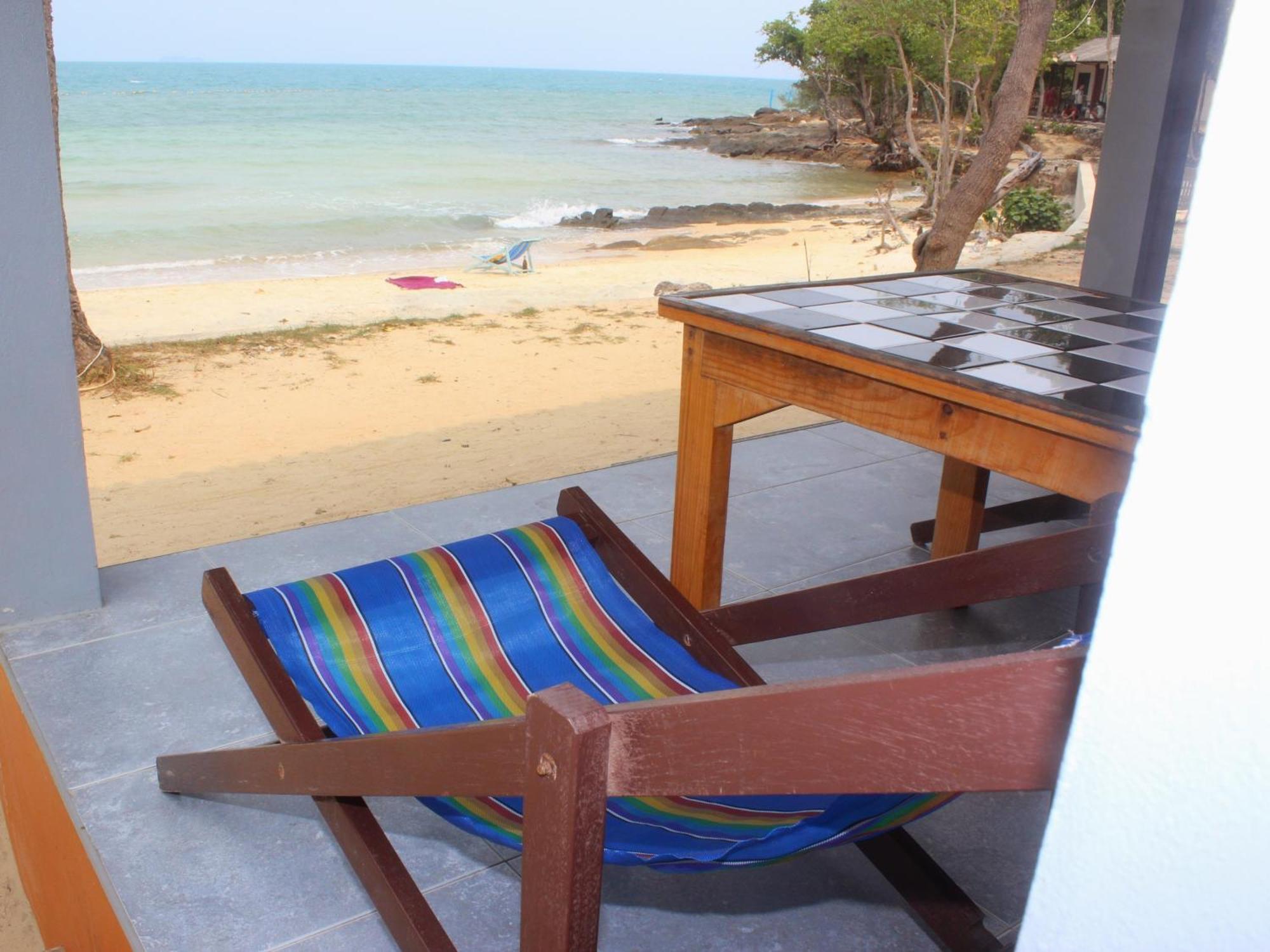 ลุงดำฮัทบีช Hotel Koh Samet Room photo