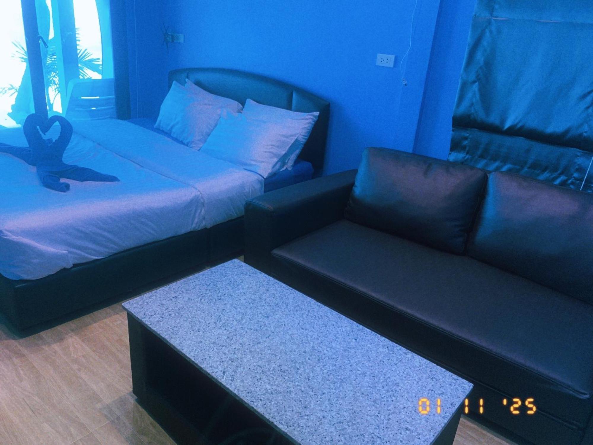 ลุงดำฮัทบีช Hotel Koh Samet Exterior photo