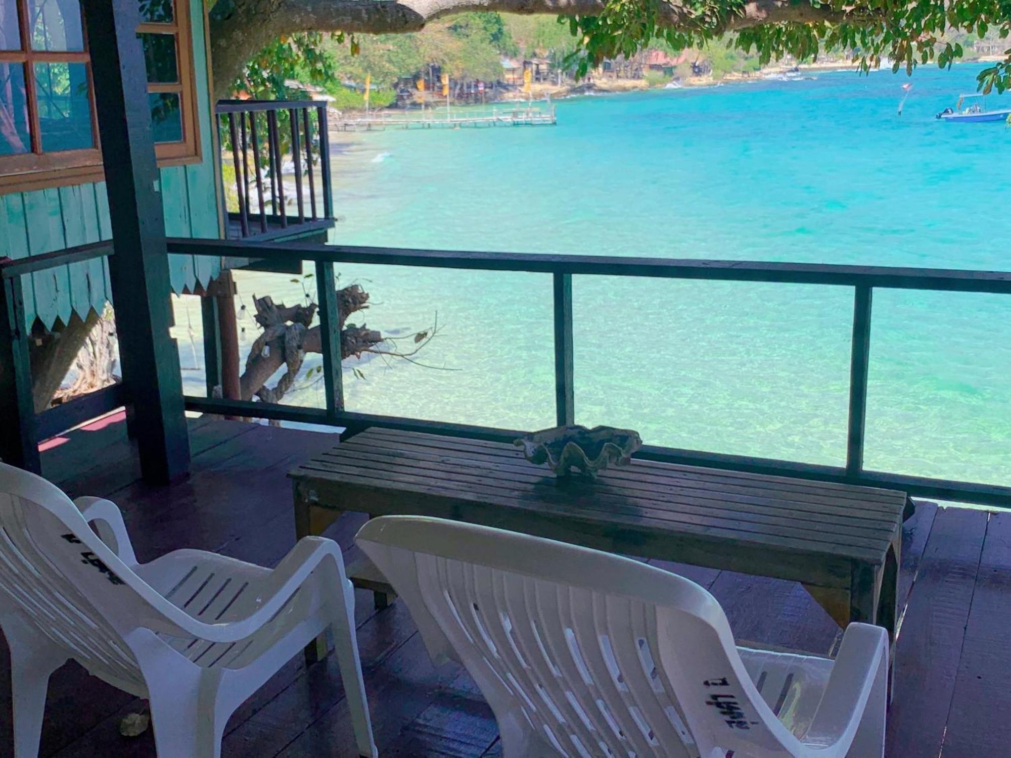 ลุงดำฮัทบีช Hotel Koh Samet Exterior photo