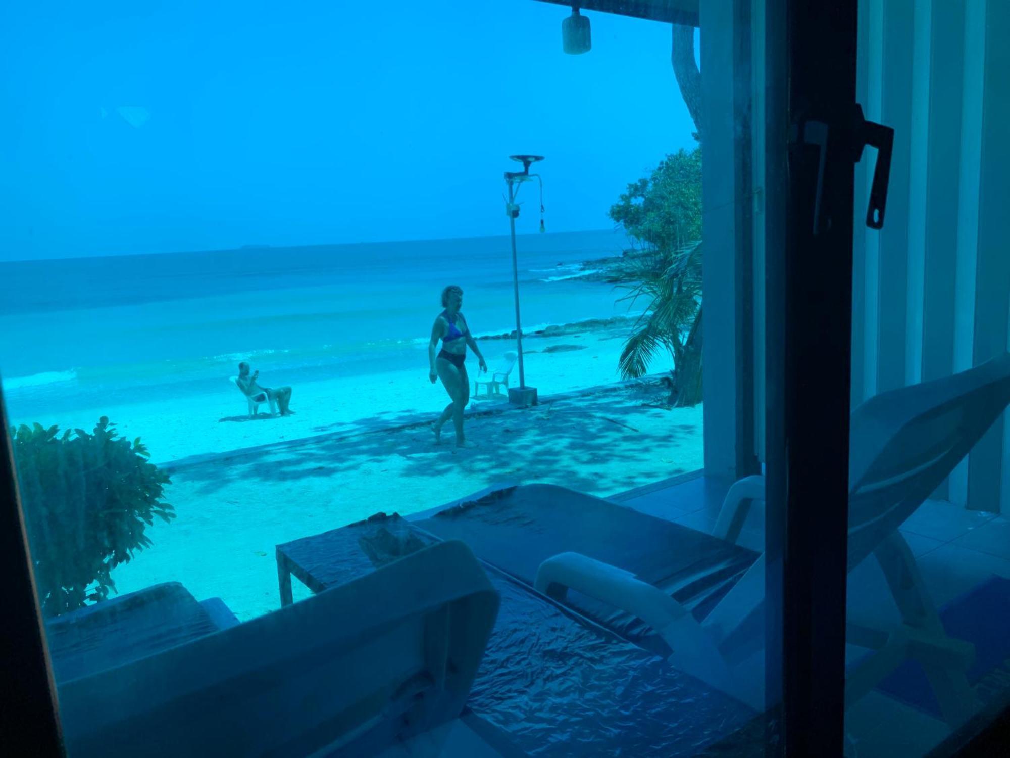 ลุงดำฮัทบีช Hotel Koh Samet Exterior photo